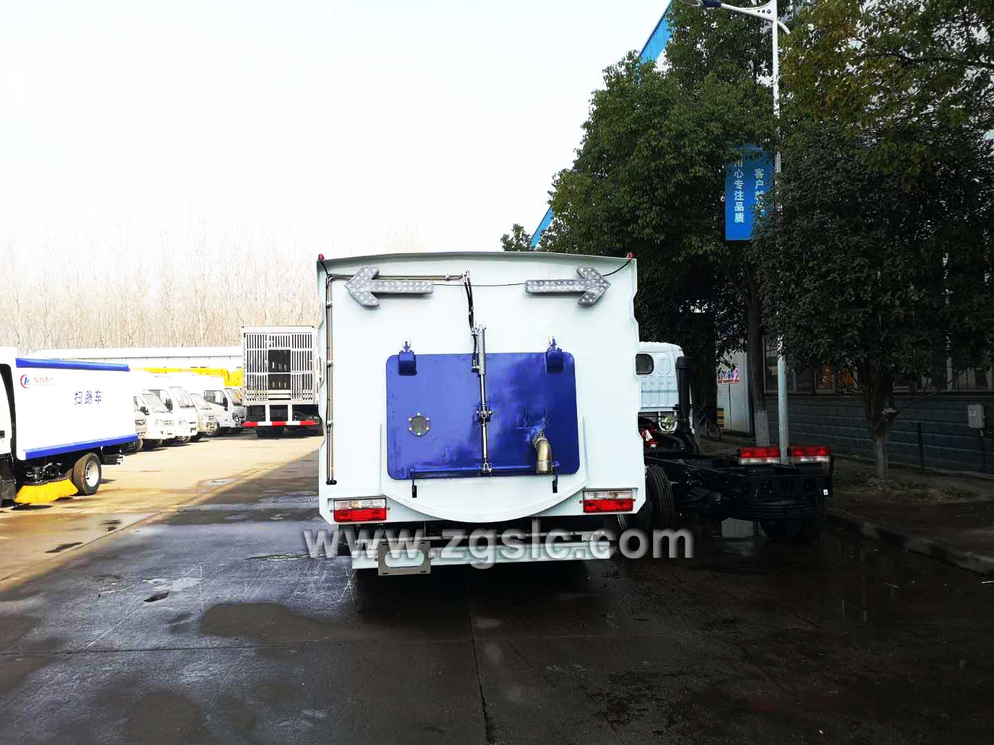 湖北程力東風大多利卡洗掃車(國五)