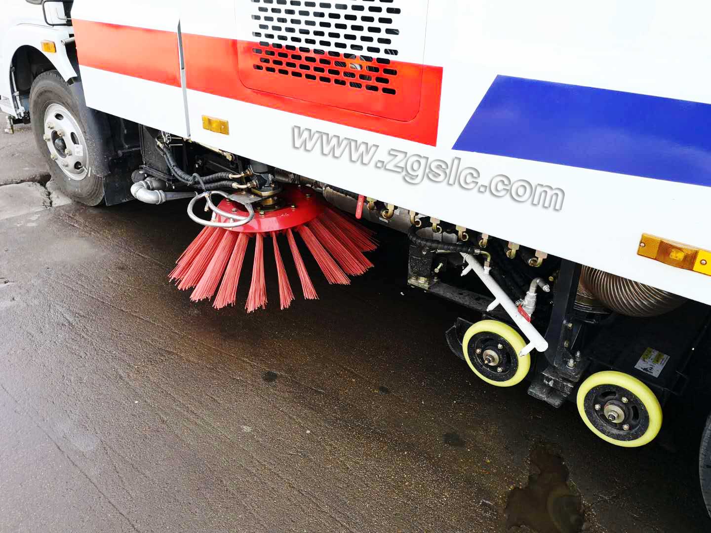 湖北程力東風大多利卡洗掃車(國五)