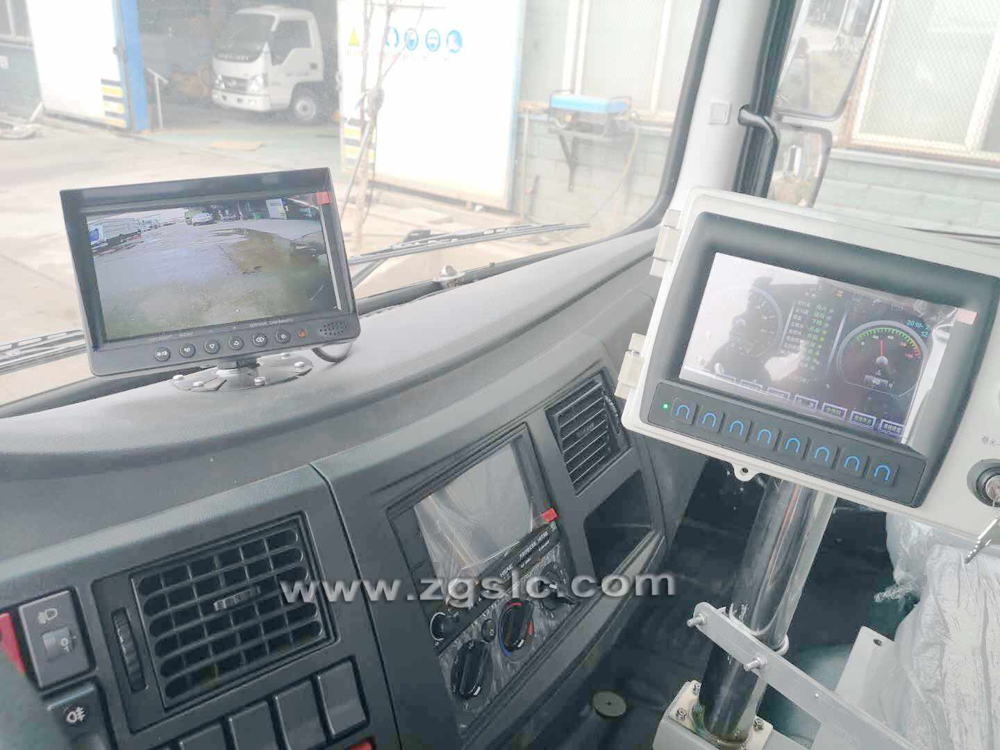 黃牌東風D9洗掃車帶電動高炮(國五)