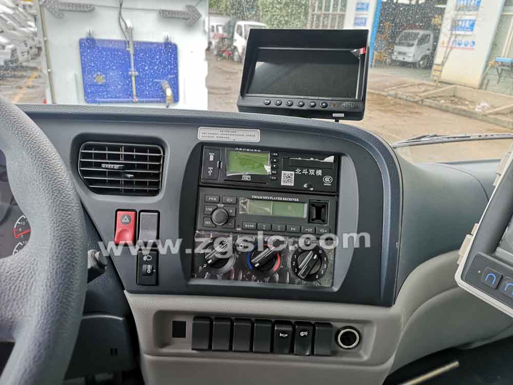東風天錦洗掃車(國五)
