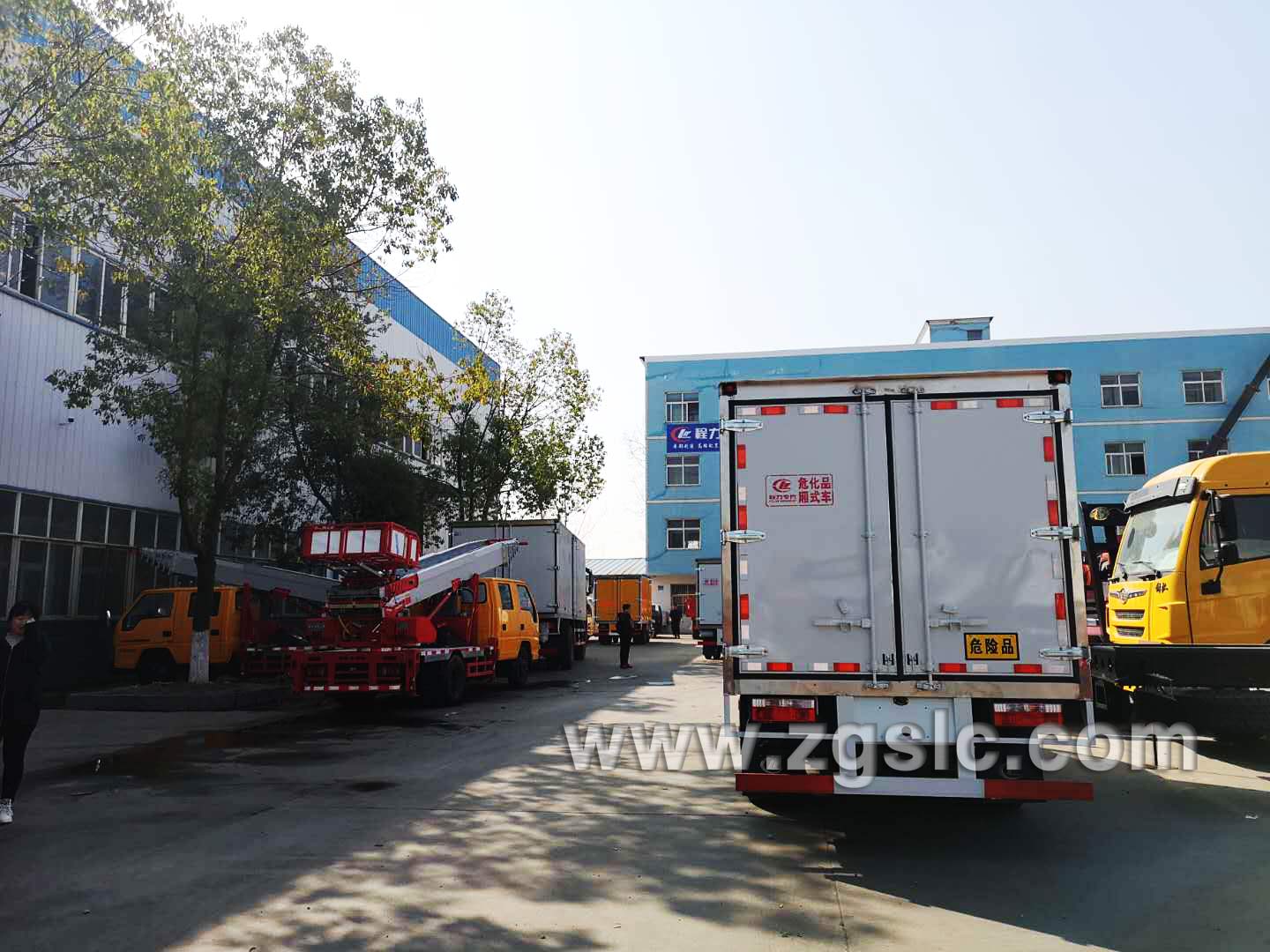 東風小多利卡爆破器材運輸車(國五)
