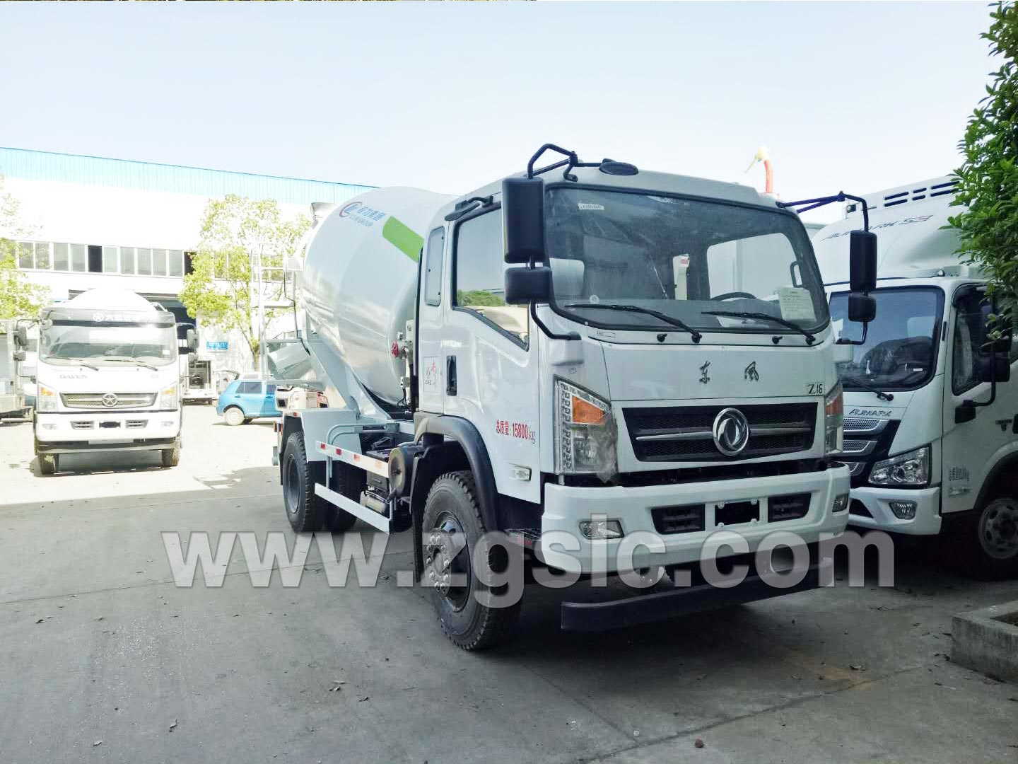 東風(fēng)Z16混凝土攪拌運(yùn)輸車(國(guó)五)