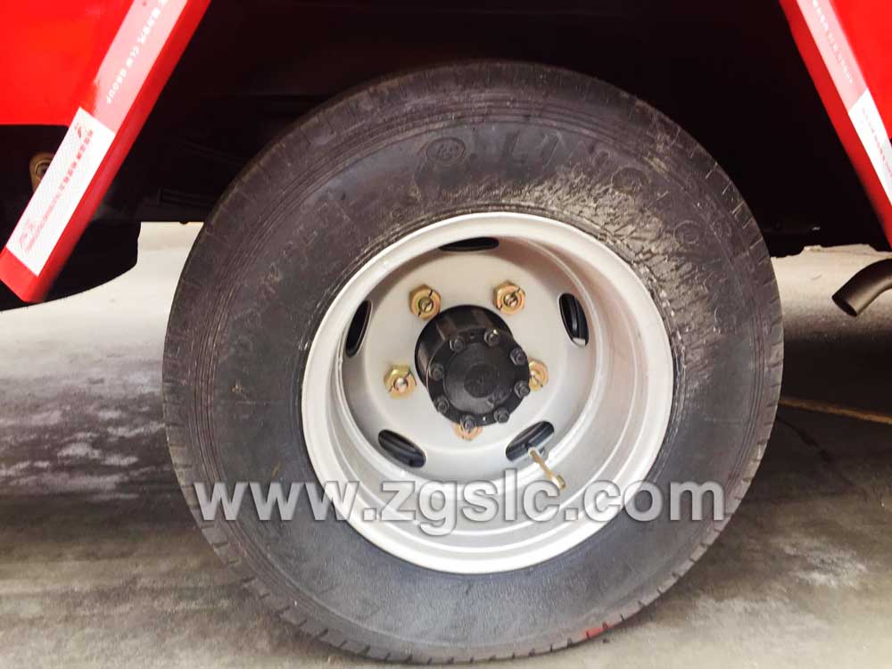 湖北程力東風小多利卡高壓清洗車(國五)