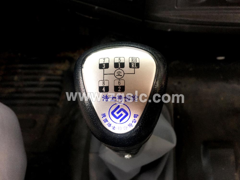 程力黃牌東風特商后八輪平板運輸車(國五)