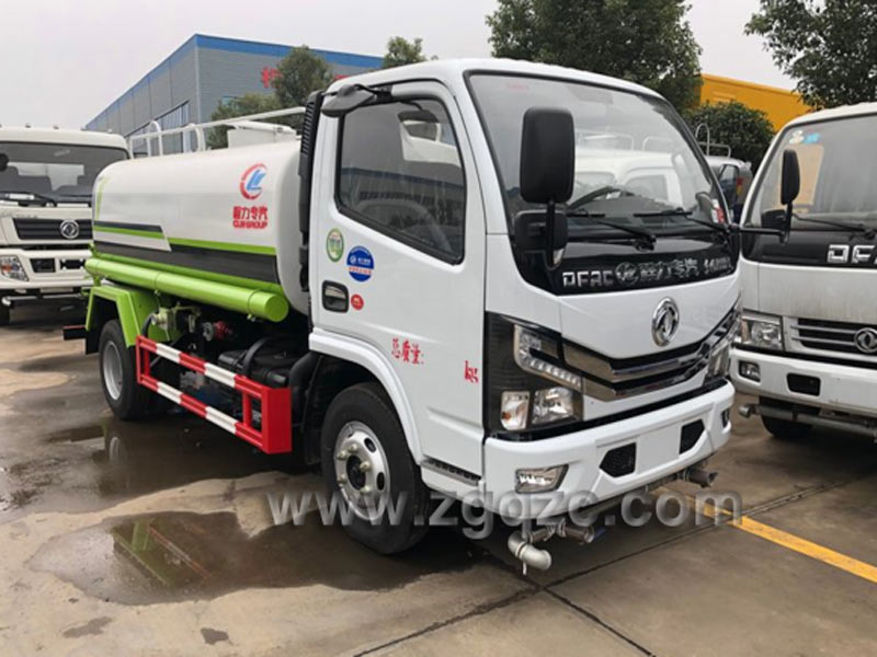 東風(fēng)小多利卡5方灑水車(chē)（國(guó)六）