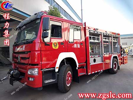 程力重汽搶險救援消防車，為救援活動提供更全面的援助